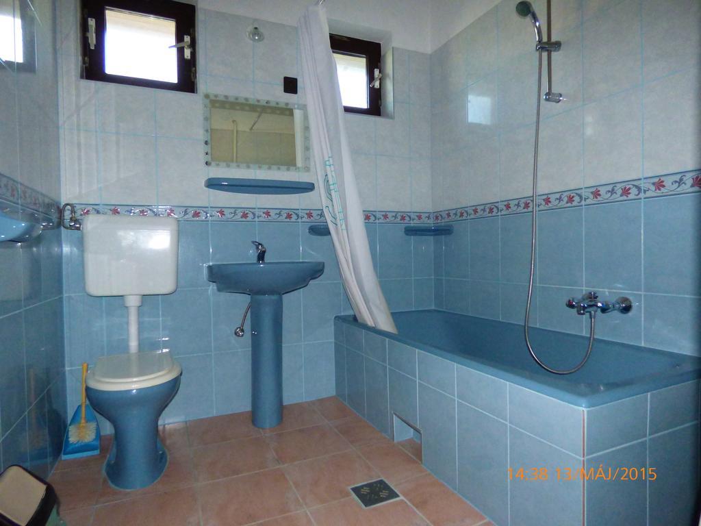 Szántód Fabian Apartman-Haz מראה חיצוני תמונה